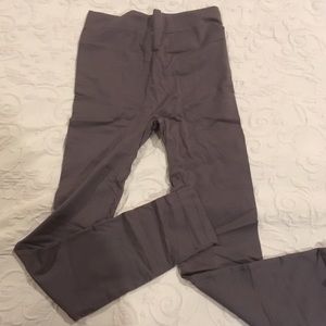 Leggings. Snug full length